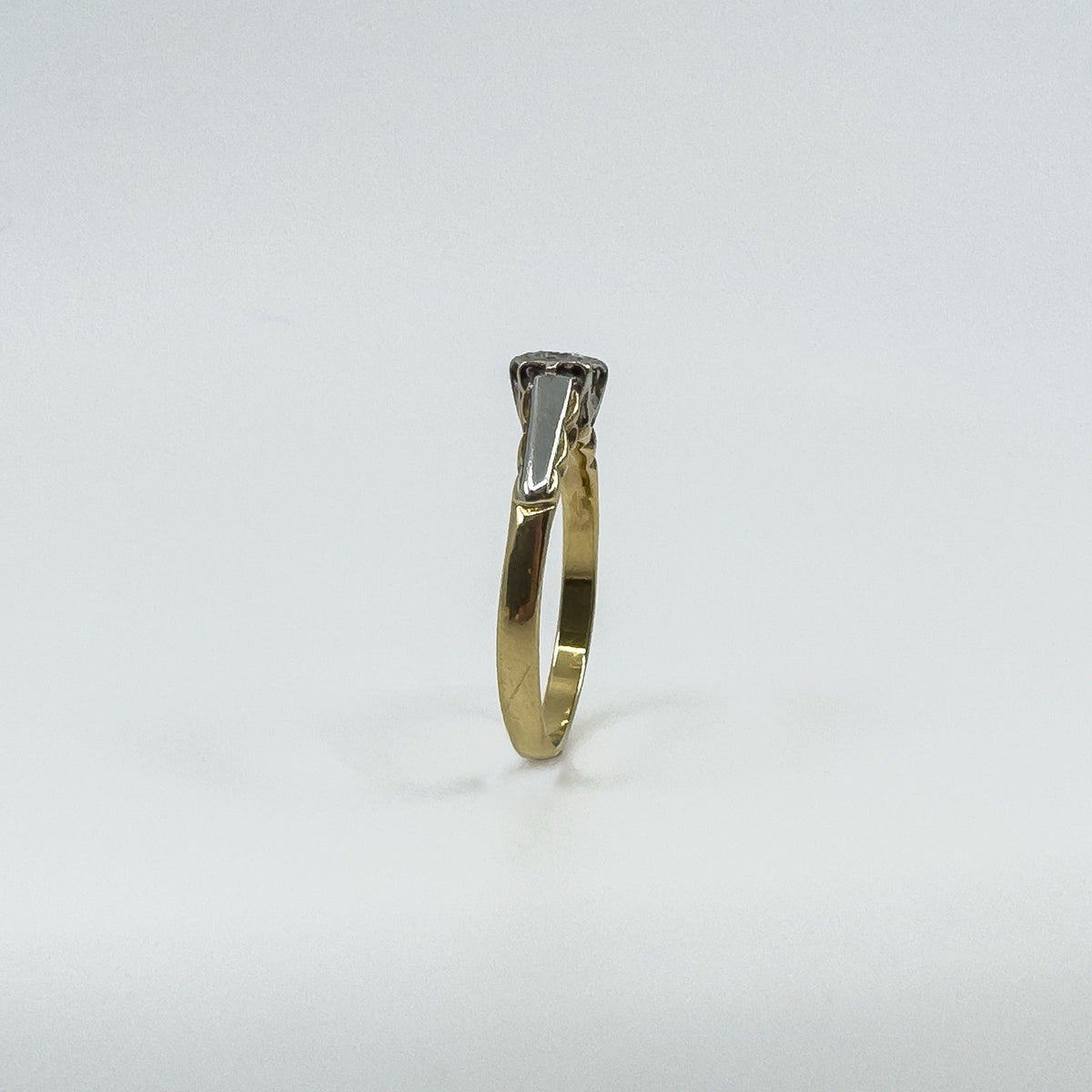 Vintage 18ct Gold & Platinum 0.20ct Diamond Solitaire Ring 750 Size N