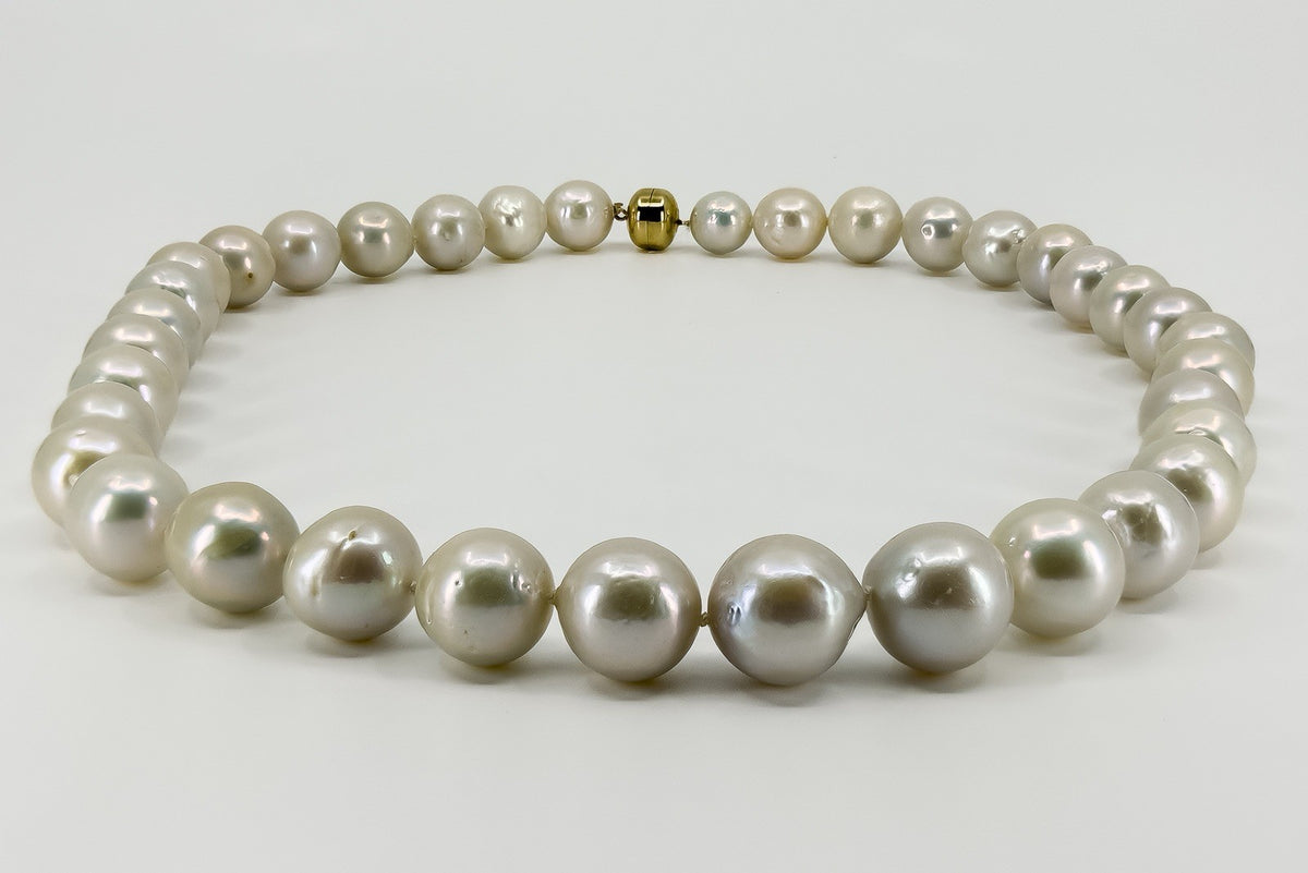 White Chunky 13mm Baroque Freshwater Pearl 20" Necklace & Magnetic Clasp