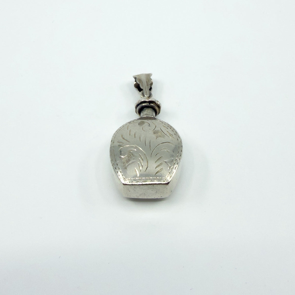 Chunky Sterling Silver Vintage Perfume / Poison Bottle Engraved Pendant 925