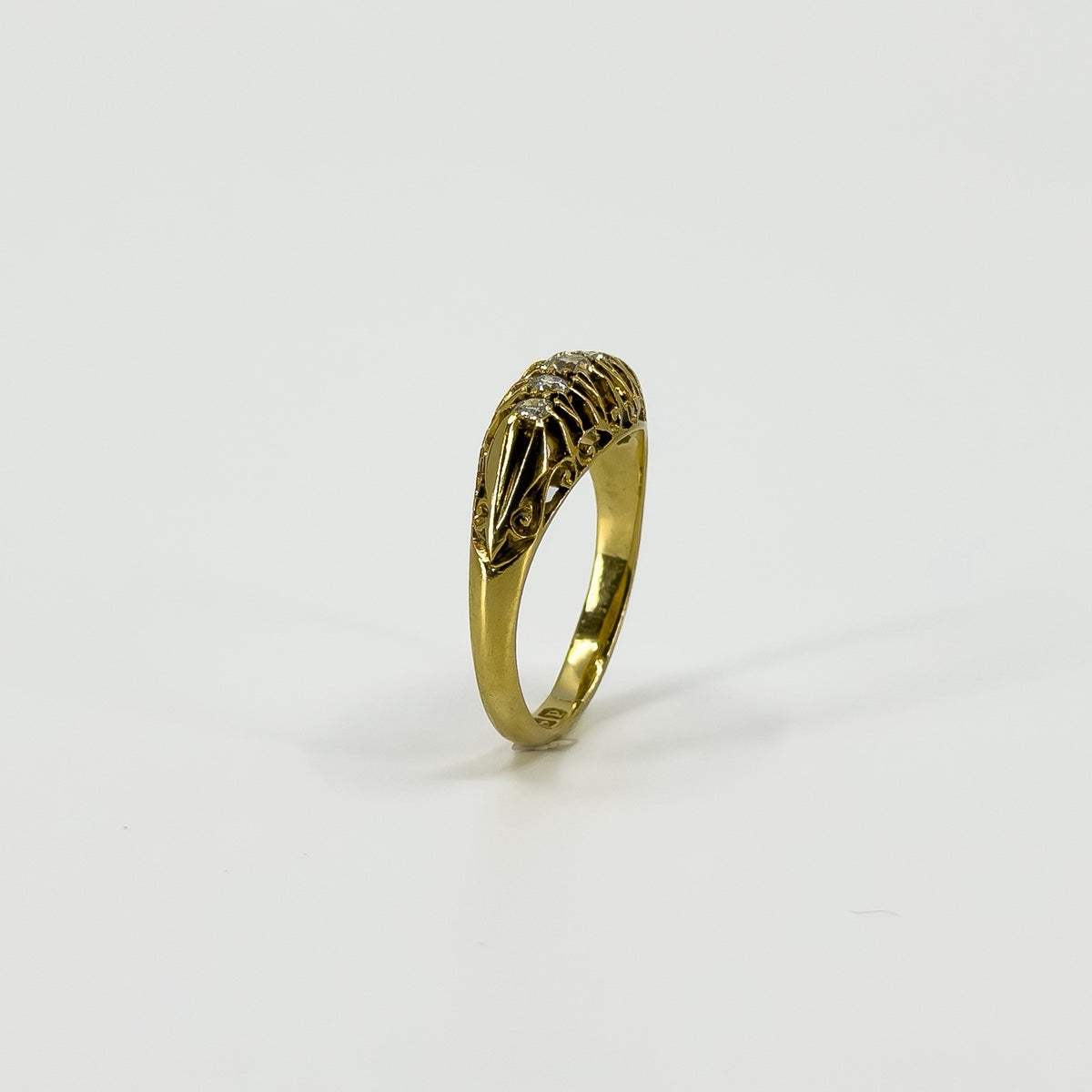 Antique 18ct Gold 0.32ct Diamond Boat Ring 750 Size N (Birm 1914)
