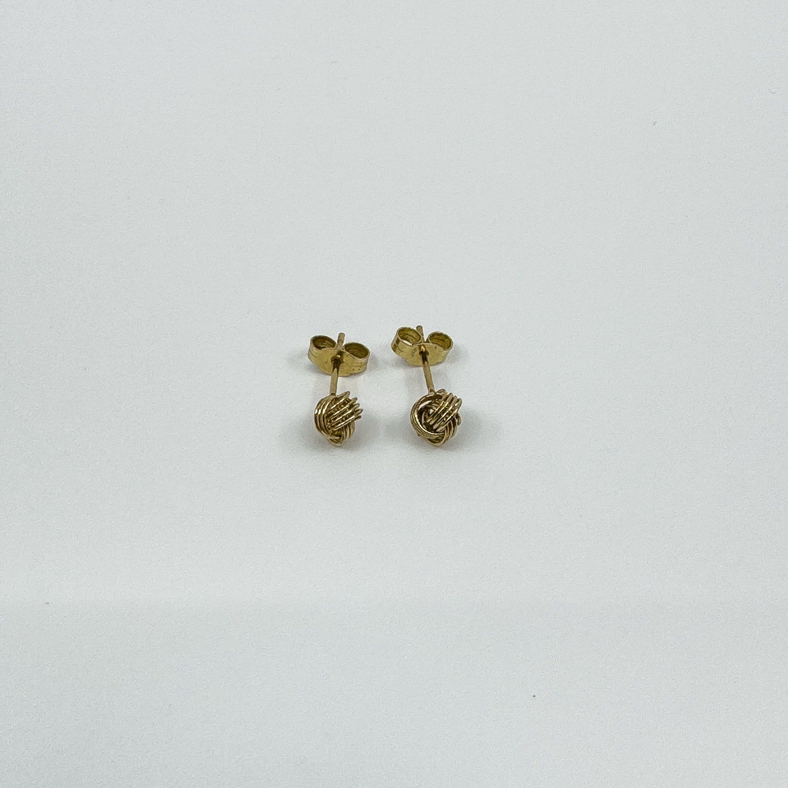 Small 14ct Gold Lovers Knot Stud Earrings 375