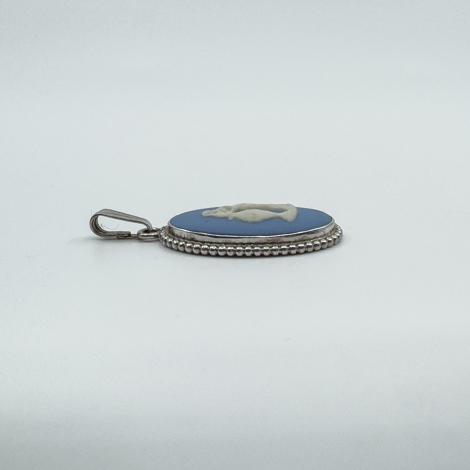 Vintage Sterling Silver Wedgewood Blue Jasper Ware Cameo Pendant 925 (1974)
