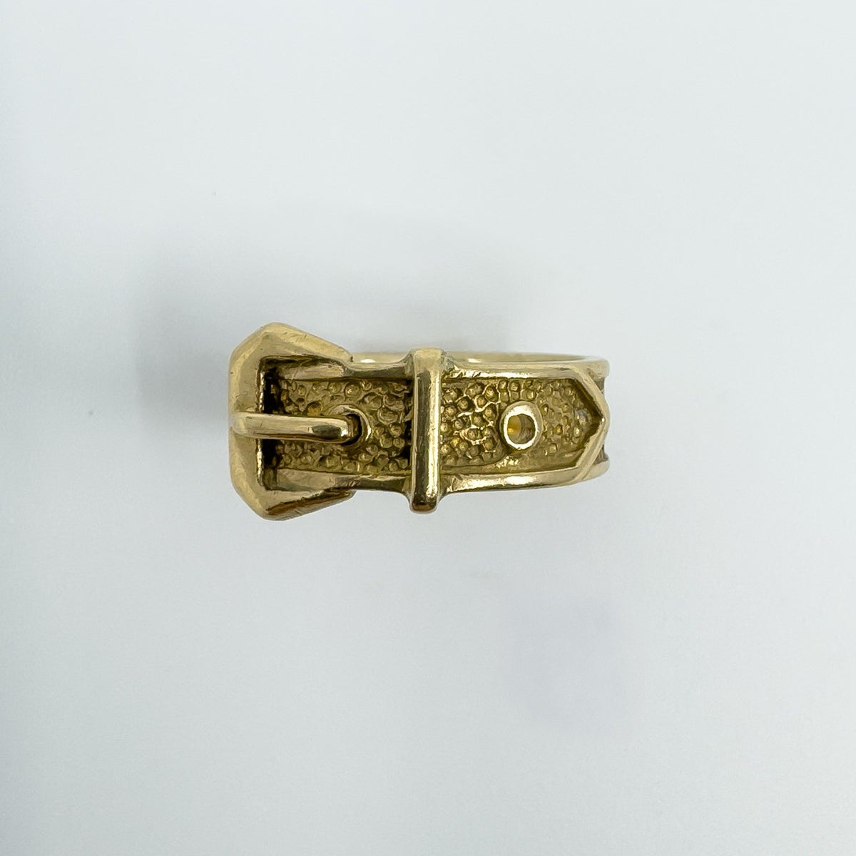 Vintage 9ct Gold Buckle Ring Size N (London 1970)