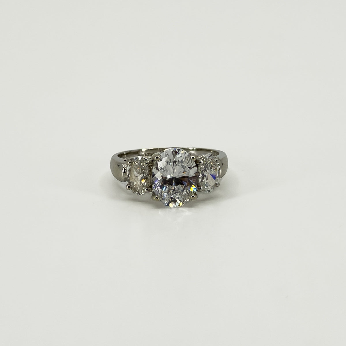 Chunky 9ct White Gold 2.30ct CZ Trilogy Engagment Ring 375 Size J