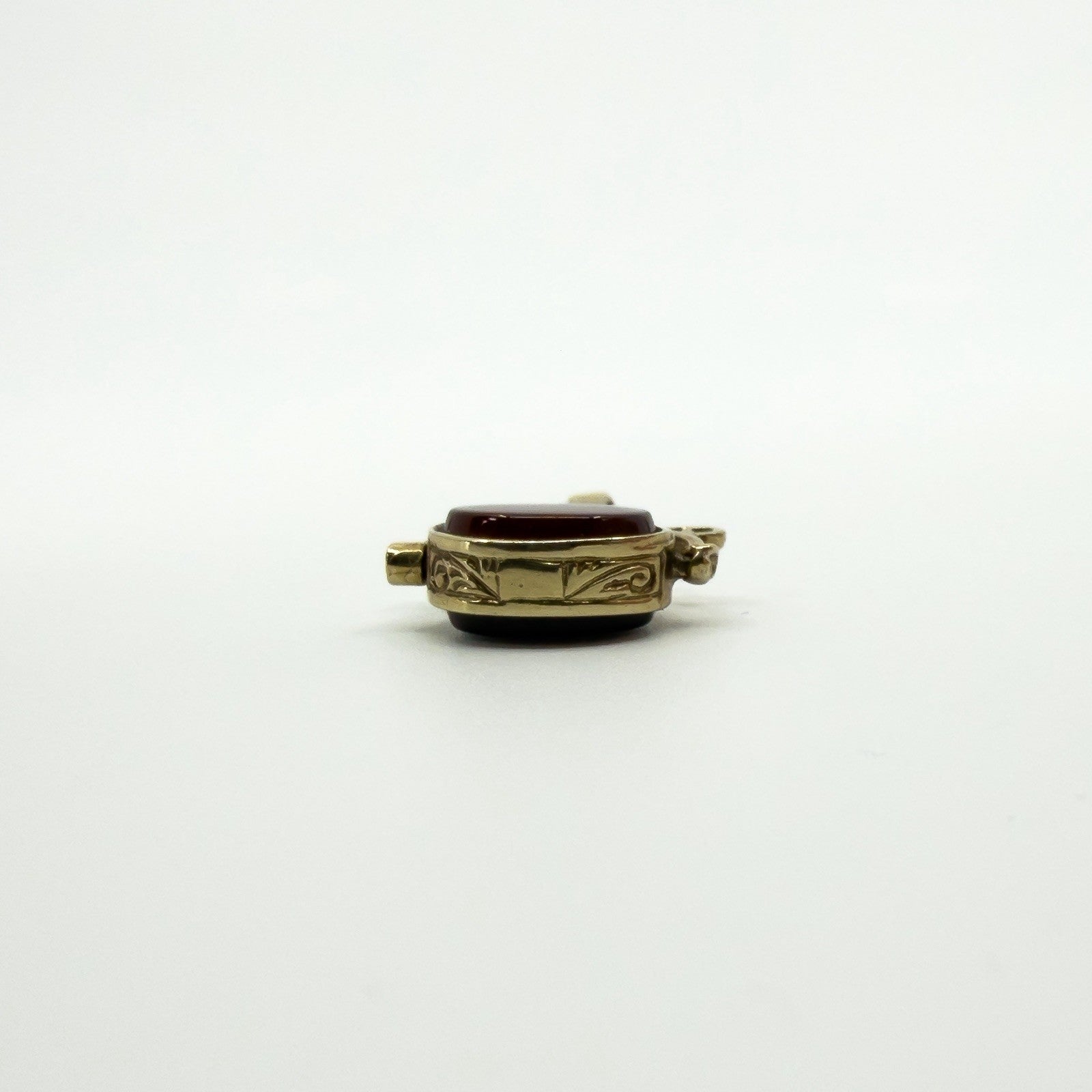Vintage 9ct Gold Double Sided Black Onyx & Carnelian Fob 375