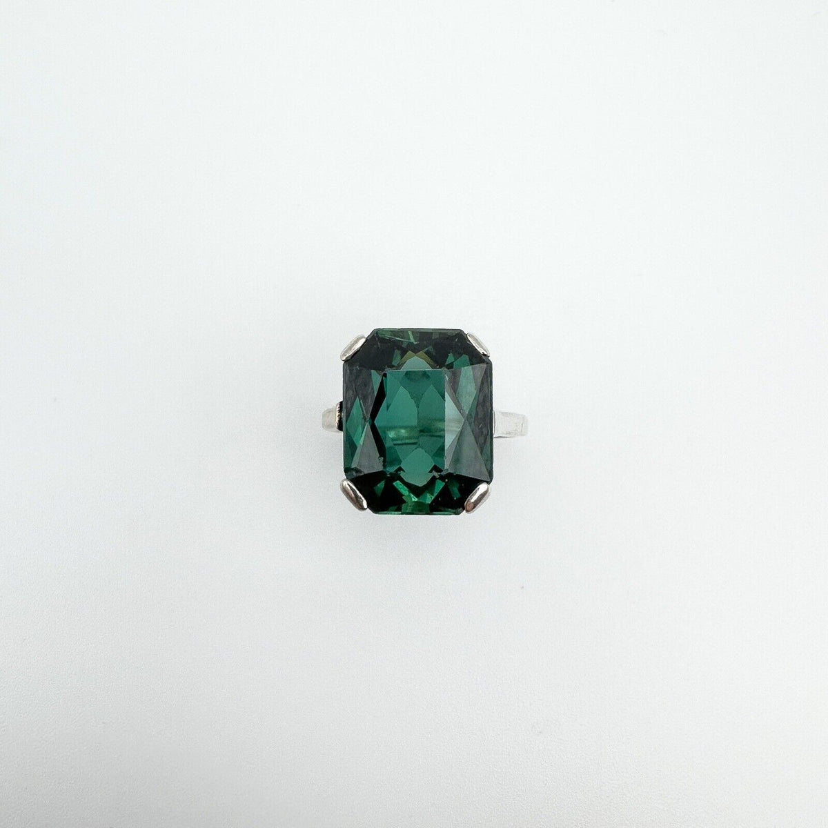 Large Green 6ct CZ Emerald Solitaire Ring in Sterling Silver 925 Size L - M