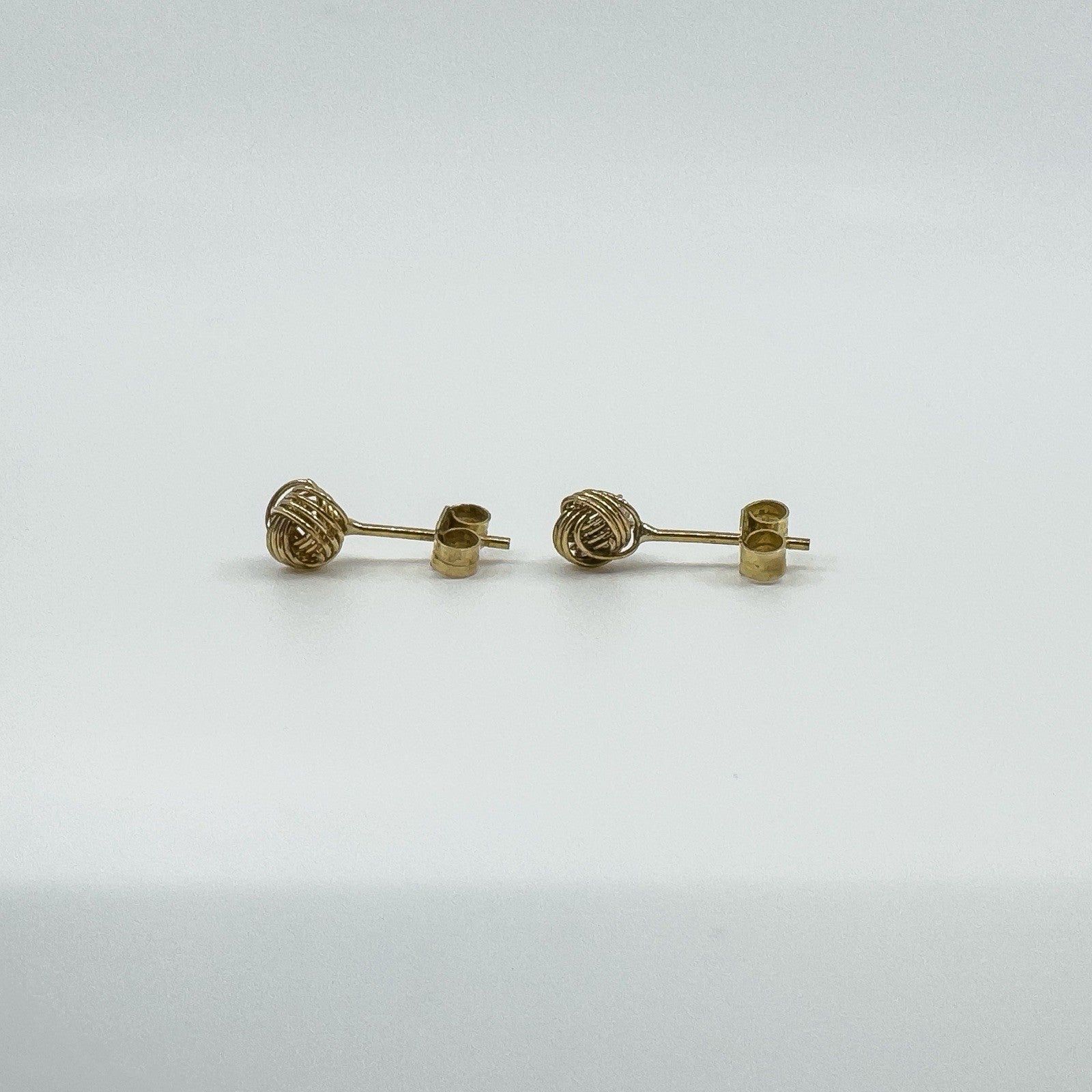 Small 14ct Gold Lovers Knot Stud Earrings 375