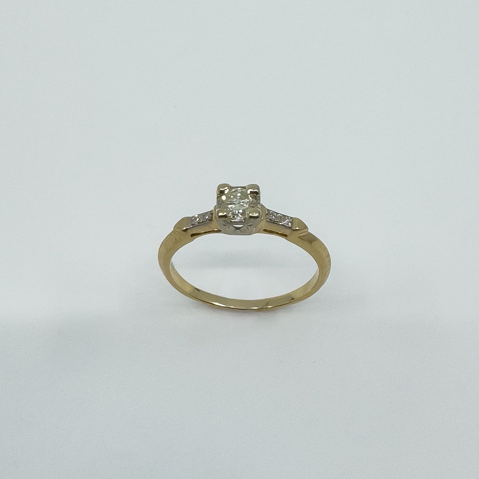 Vintage 14ct Gold 0.25ct Diamond Solitaire Ring 585 Size M 1/2