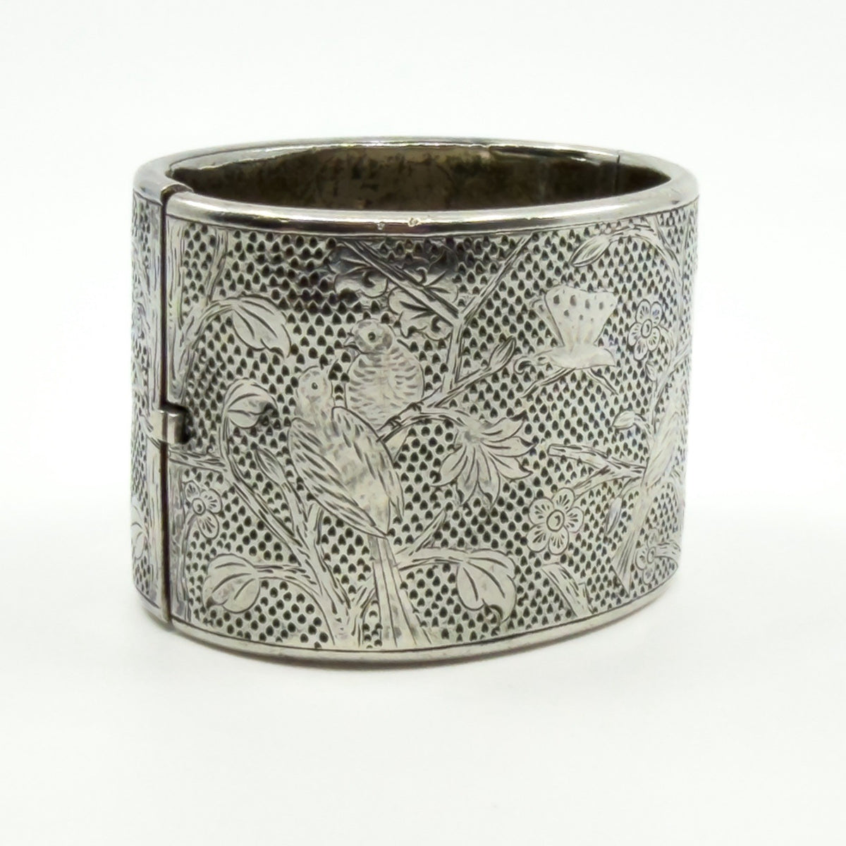 Wide Antique Victorian Sterling Silver Engraved Floral Bangle 925