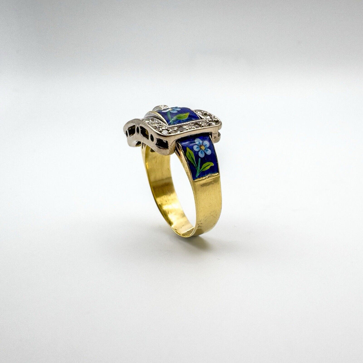 Unusual Vintage 18ct Gold Diamond & Floral Enamelled Buckle Ring Size M Heavy 6g