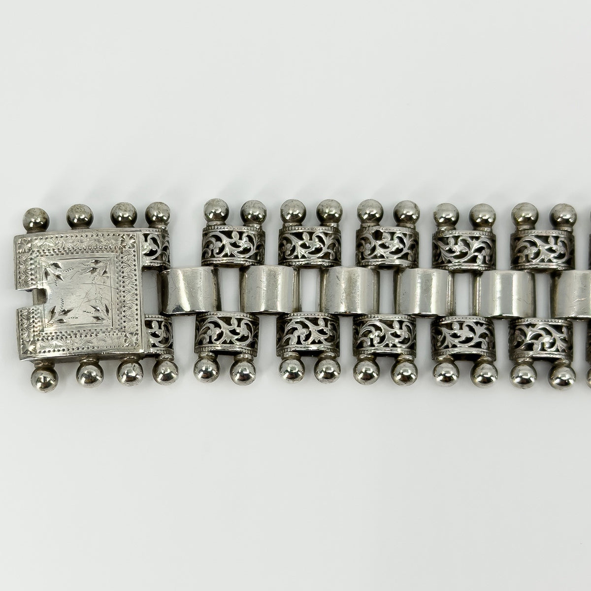 RARE Antique Victorian Sterling Silver Floral Engraved Book Chain Bracelet 925