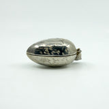 Chunky Vintage Sterling Silver Oval Foliate Engraved Photo Locket 925 (1996)