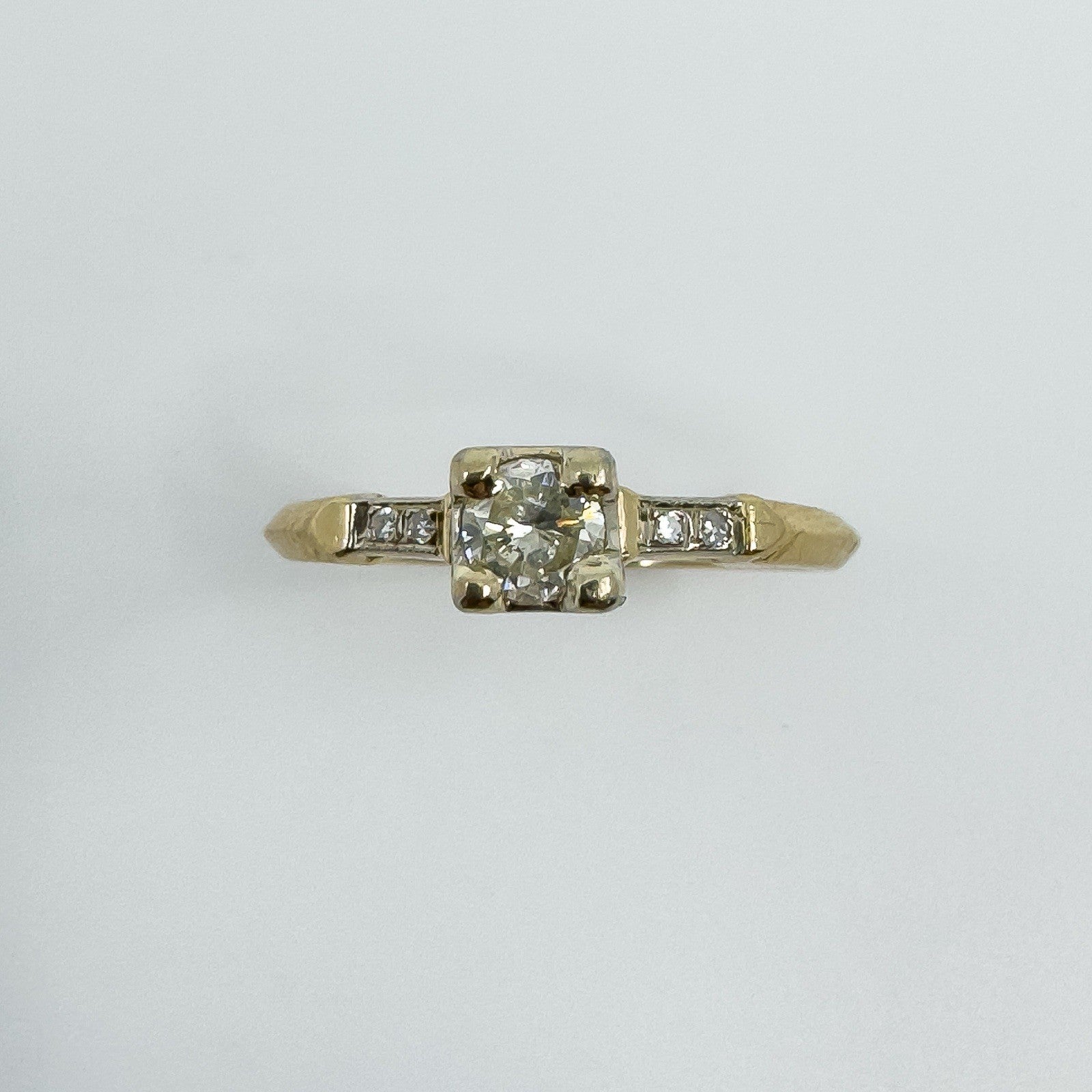 Vintage 14ct Gold 0.25ct Diamond Solitaire Ring 585 Size M 1/2