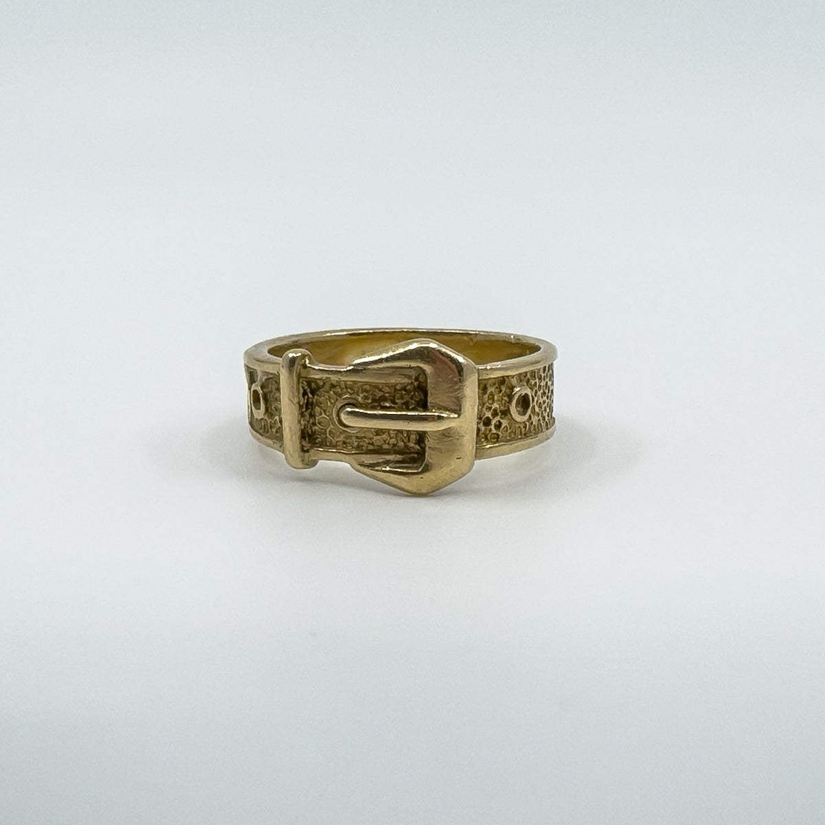 Vintage 9ct Gold Buckle Ring Size N (London 1970)