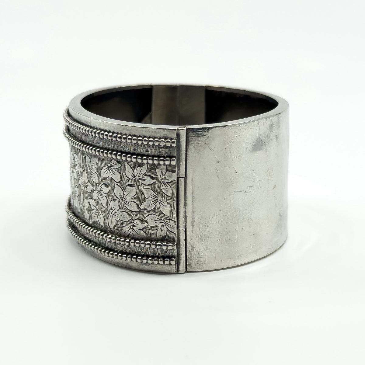 Wide Antique 1883 Victorian Sterling Silver Engraved lvy Leaf Bangle 925