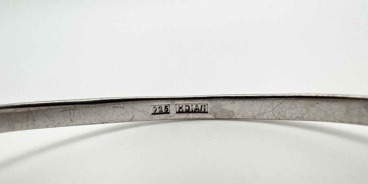 Hot Diamonds Wavey Trilogy 0.03ct Diamond Bangle in Sterling Silver 925
