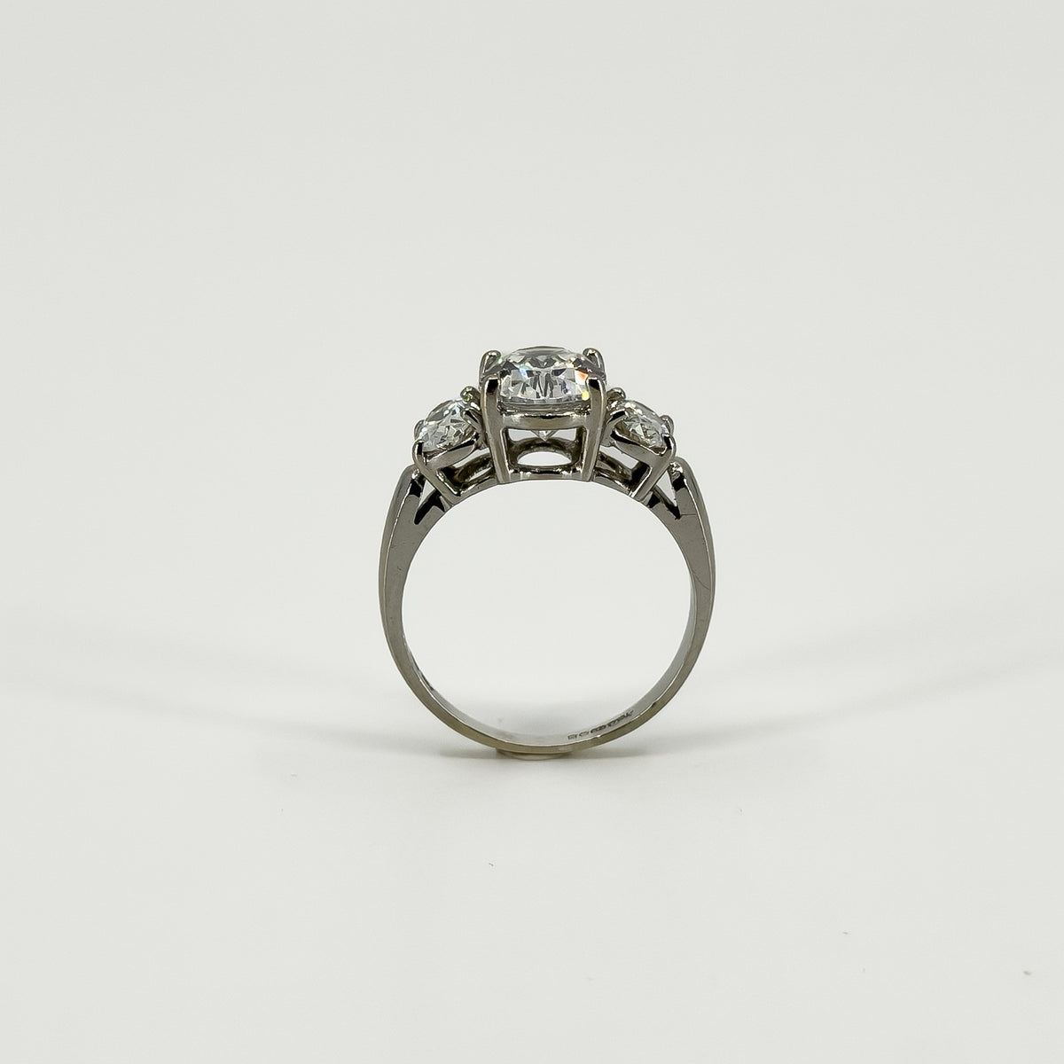 Chunky 9ct White Gold 2.30ct CZ Trilogy Engagment Ring 375 Size J