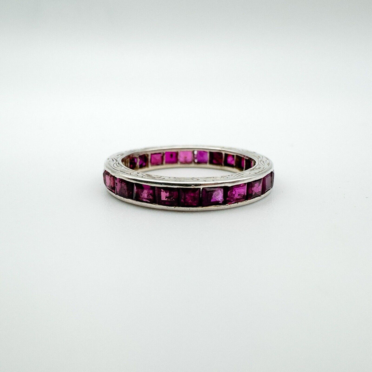 Vintage Antique Art Deco Platinum 1.6ct Ruby Full Eternity Band Ring Size K - L