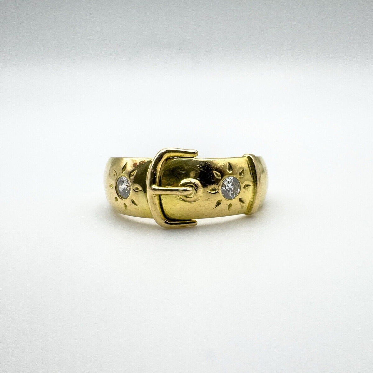 Vintage 18ct Gold 0.20ct Double Diamond Buckle Ring Size P Heavy 7g 6.9mm Band