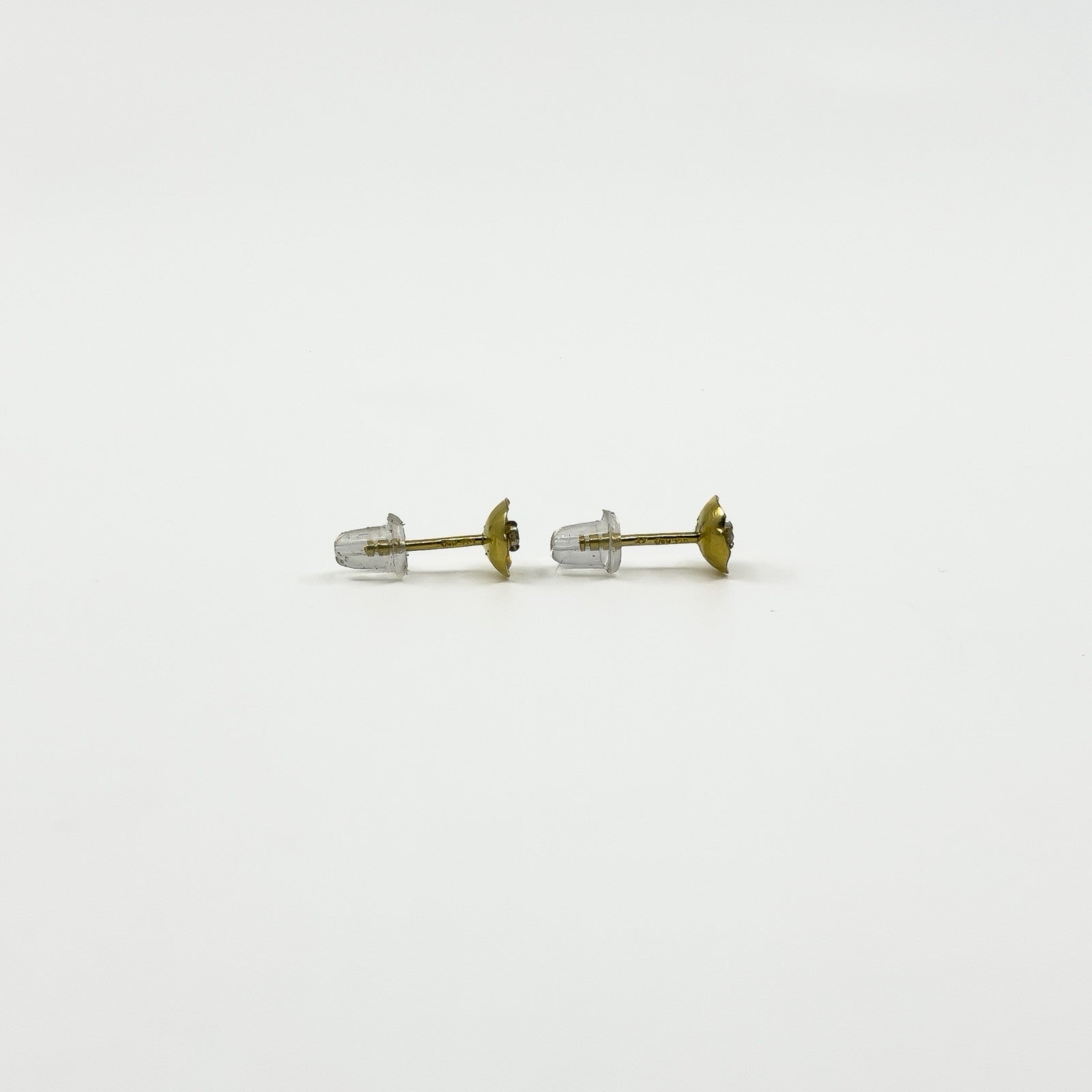 Vintage 9ct Gold Tiny Diamond Solitaire Stud Earrings 375 (1978)