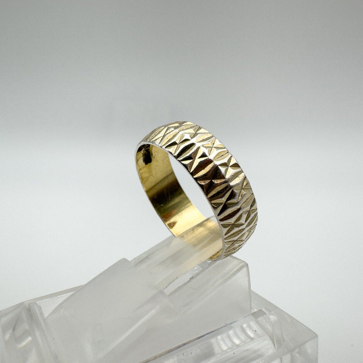 Vintage Diamond Cut Sterling Silver 925 Ring Size O - P *