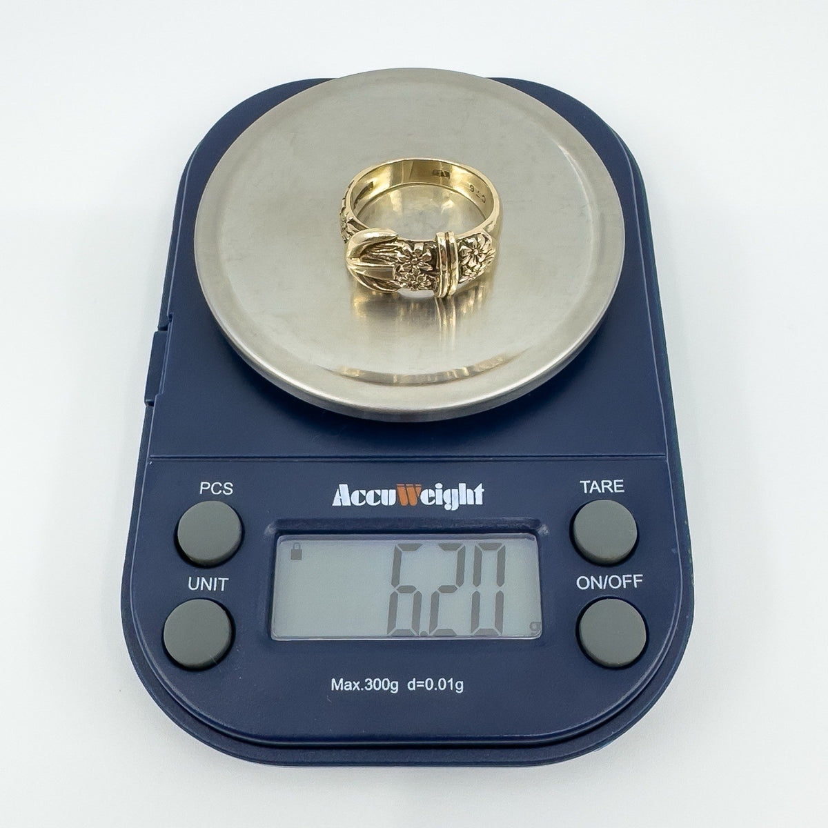 Vintage Chunky 9ct Gold Floral Engraved Buckle Ring 375 Size O 6.2g