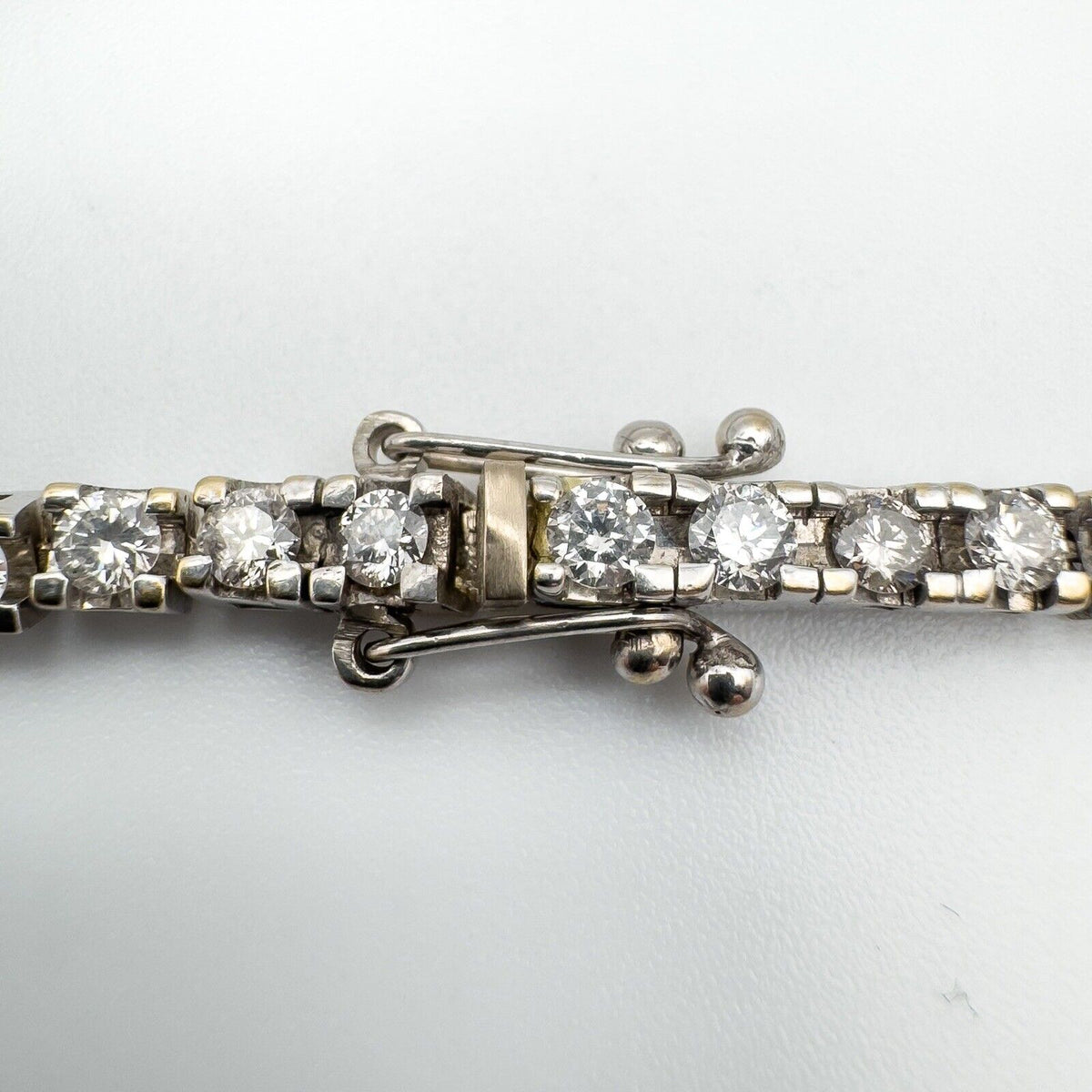 18ct White Gold 4.50ct Diamond Line Tennis Bracelet
