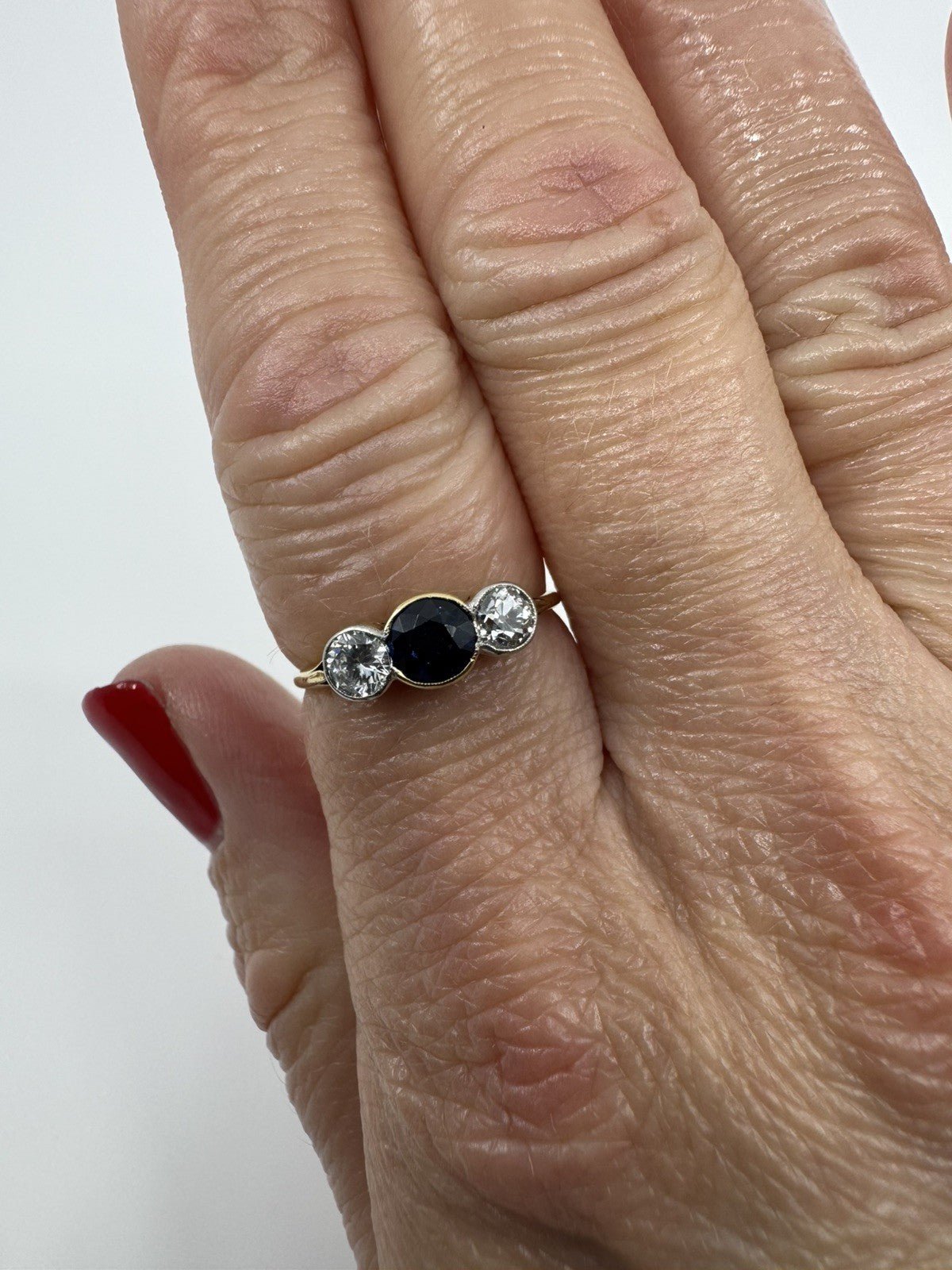 Vintage 18ct Gold 1.10ct Diamond & Sapphire Trilogy Ring 750 Size P