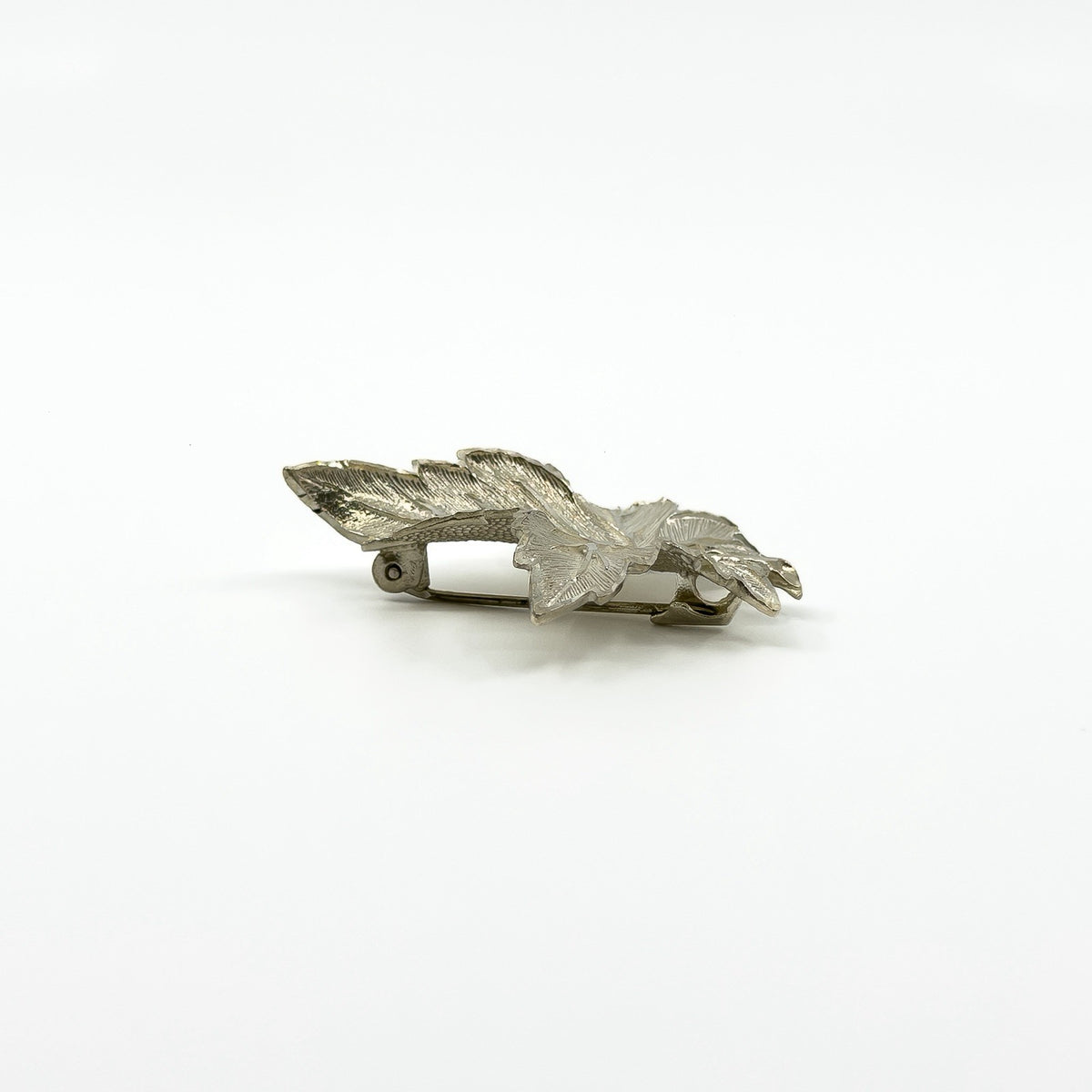 Large Vintage Sterling Silver Canadian Mapel Leaf Brooch 925