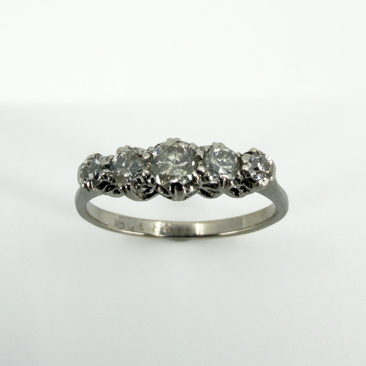 Vintage 18ct White Gold 0.82ct Diamond 5 Stone Ring 750 Size M