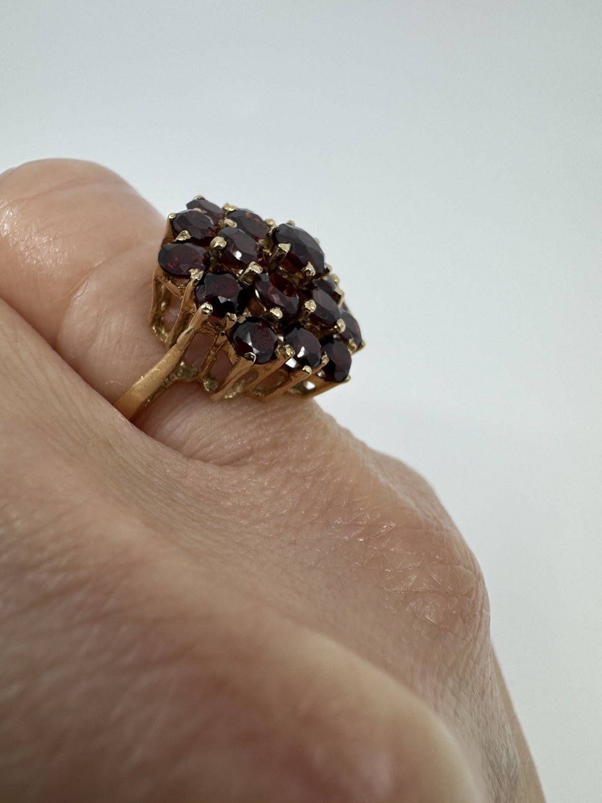 Large Vintage 9ct Gold Garnet Cocktail Cluster Ring Size L