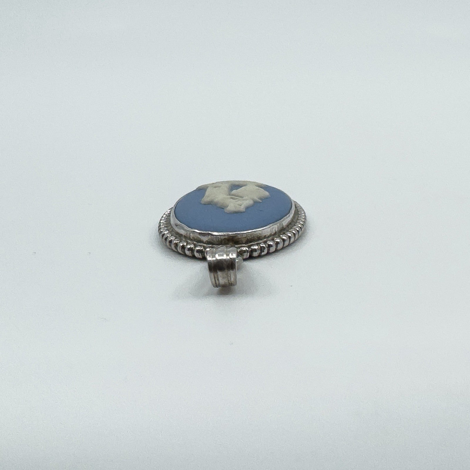 Vintage Sterling Silver Wedgewood Blue Jasper Ware Cameo Pendant 925 (1974)