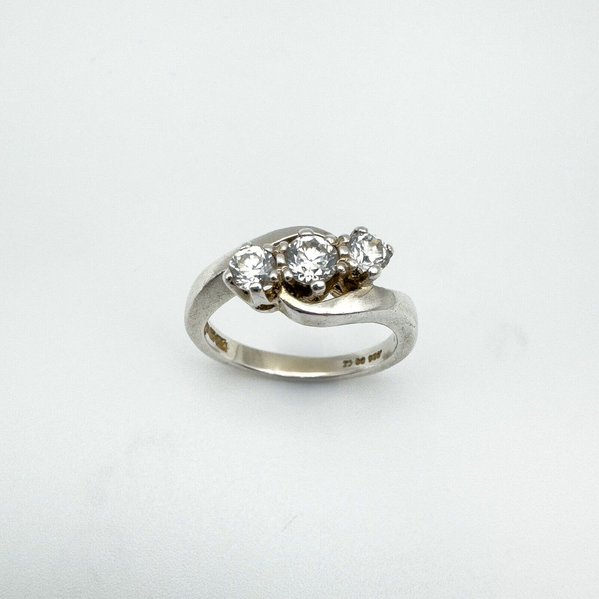 Vintage 0.30ct CZ Trilogy Ring in Sterling Silver 925 K - L Engagement Stacking