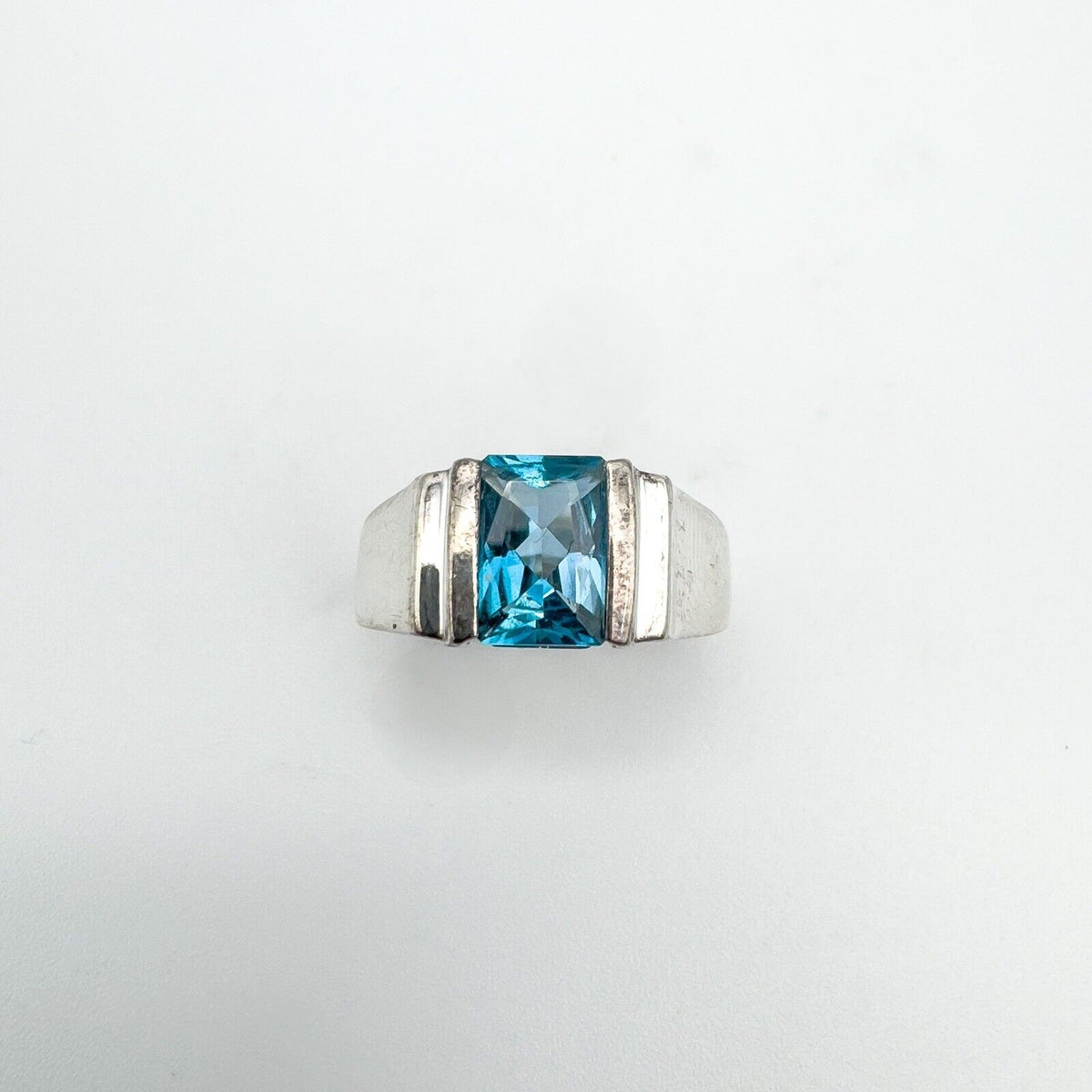1.5ct Blue Topaz Solitaire Ring Sterling Silver 925 Size K Engagement Stacking