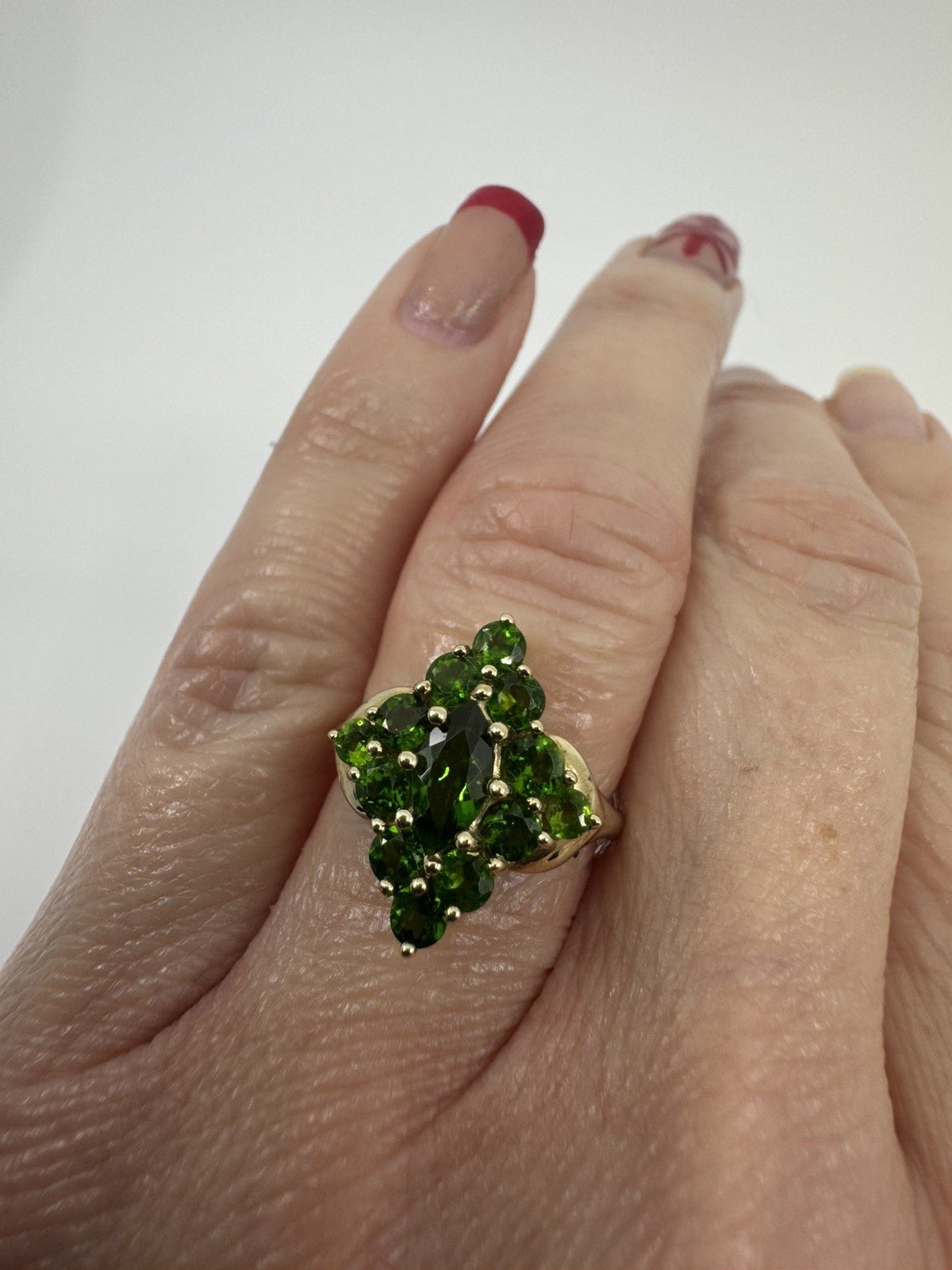 9ct Yellow Gold Green Tourmaline Cluster Ring 375 Size K