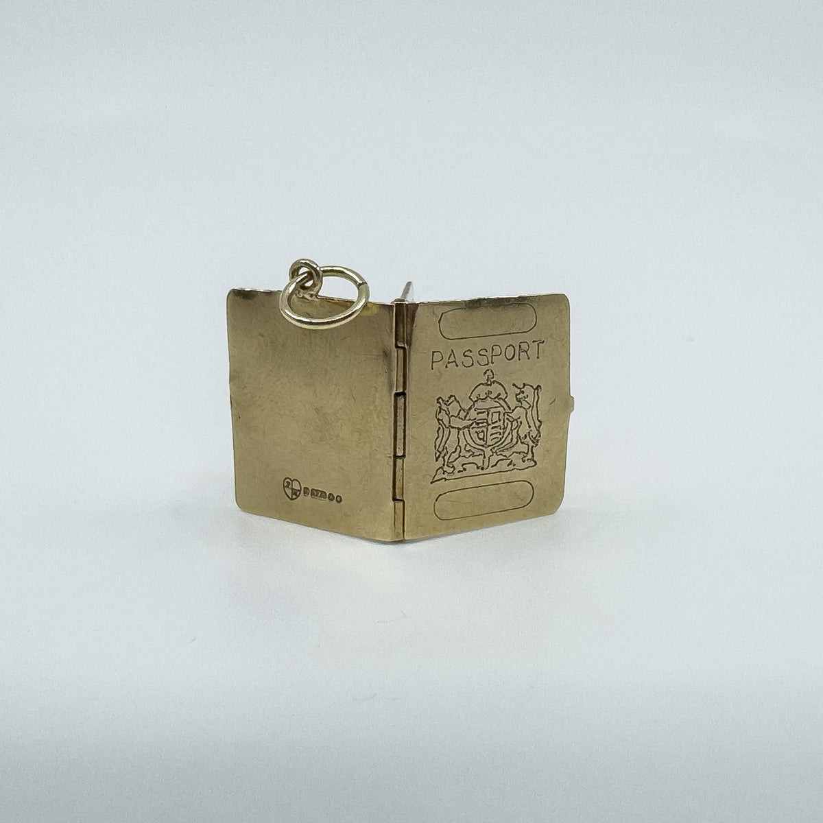 Vintage 9ct Gold Travel Passport Pendant/ Charm 375 Articulated