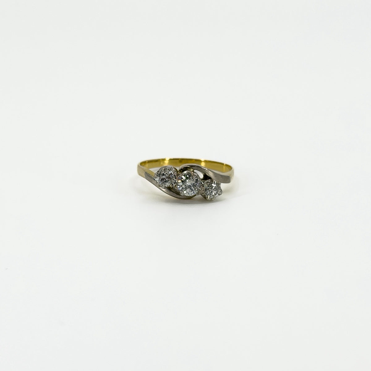 Vintage 18ct Gold & Platinum 0.45ct Diamond Trilogy Ring 750 Size K