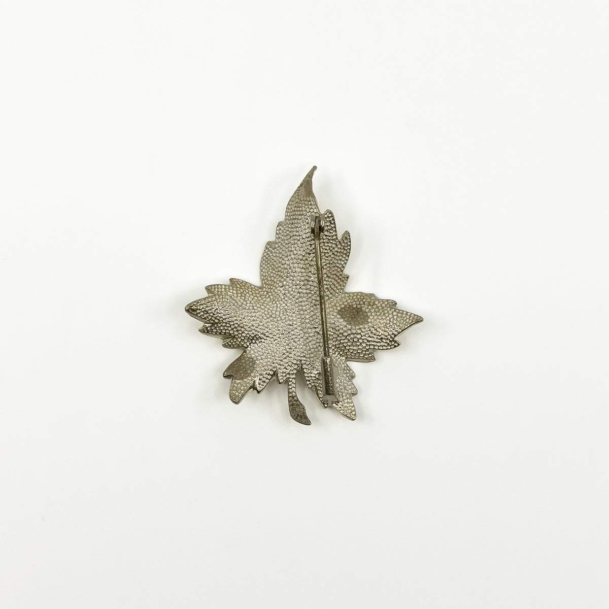 Large Vintage Sterling Silver Canadian Mapel Leaf Brooch 925