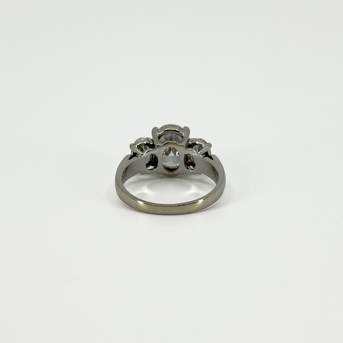 Chunky 9ct White Gold 2.30ct CZ Trilogy Engagment Ring 375 Size J