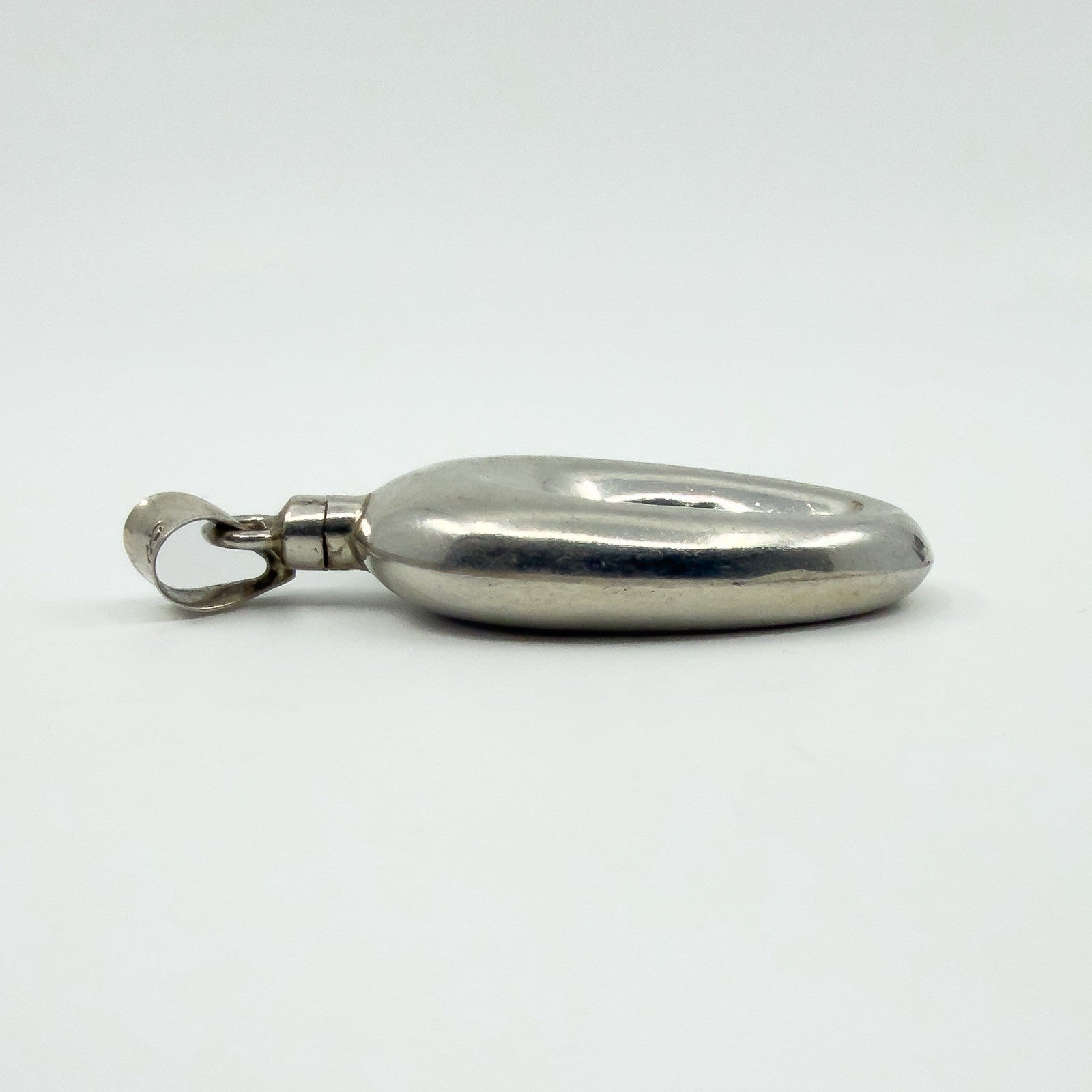 Unusual Chunky Vintage Sterling Silver Oval Perfume / Poison Bottle Pendant 925