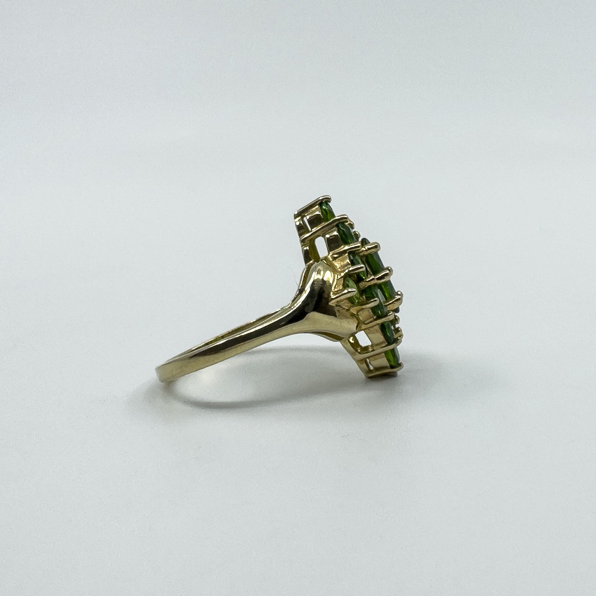 9ct Yellow Gold Green Tourmaline Cluster Ring 375 Size K