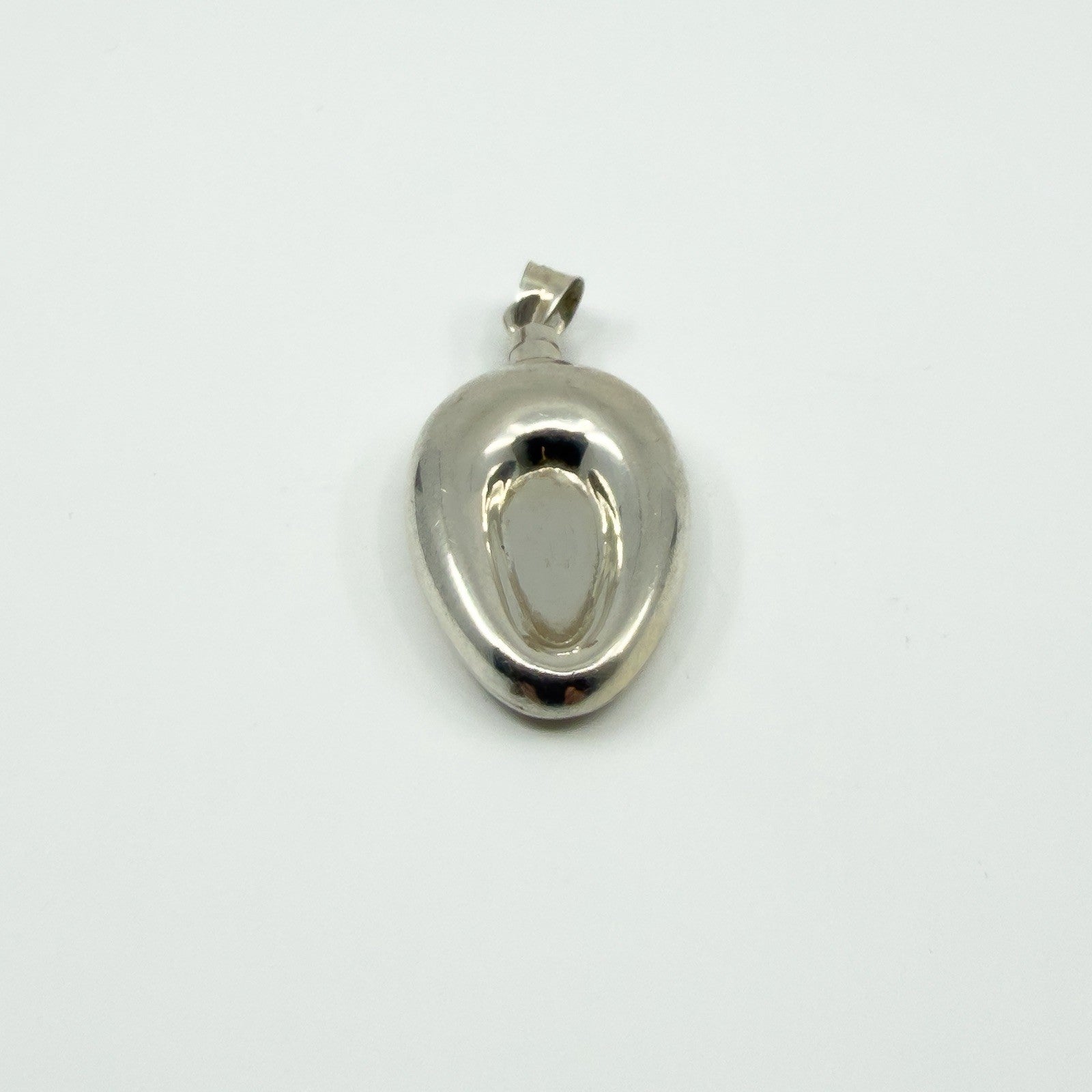 Unusual Chunky Vintage Sterling Silver Oval Perfume / Poison Bottle Pendant 925