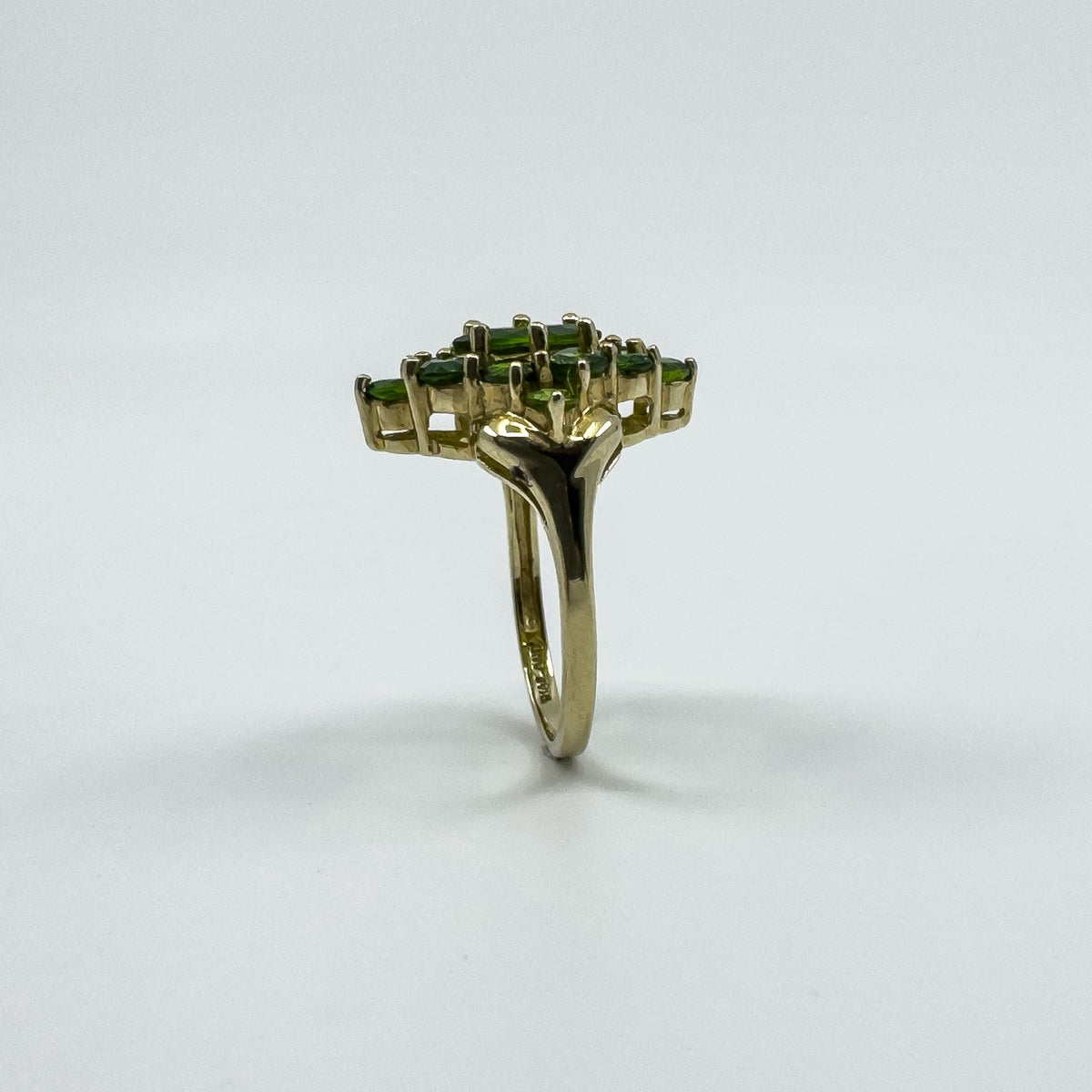 9ct Yellow Gold Green Tourmaline Cluster Ring 375 Size K