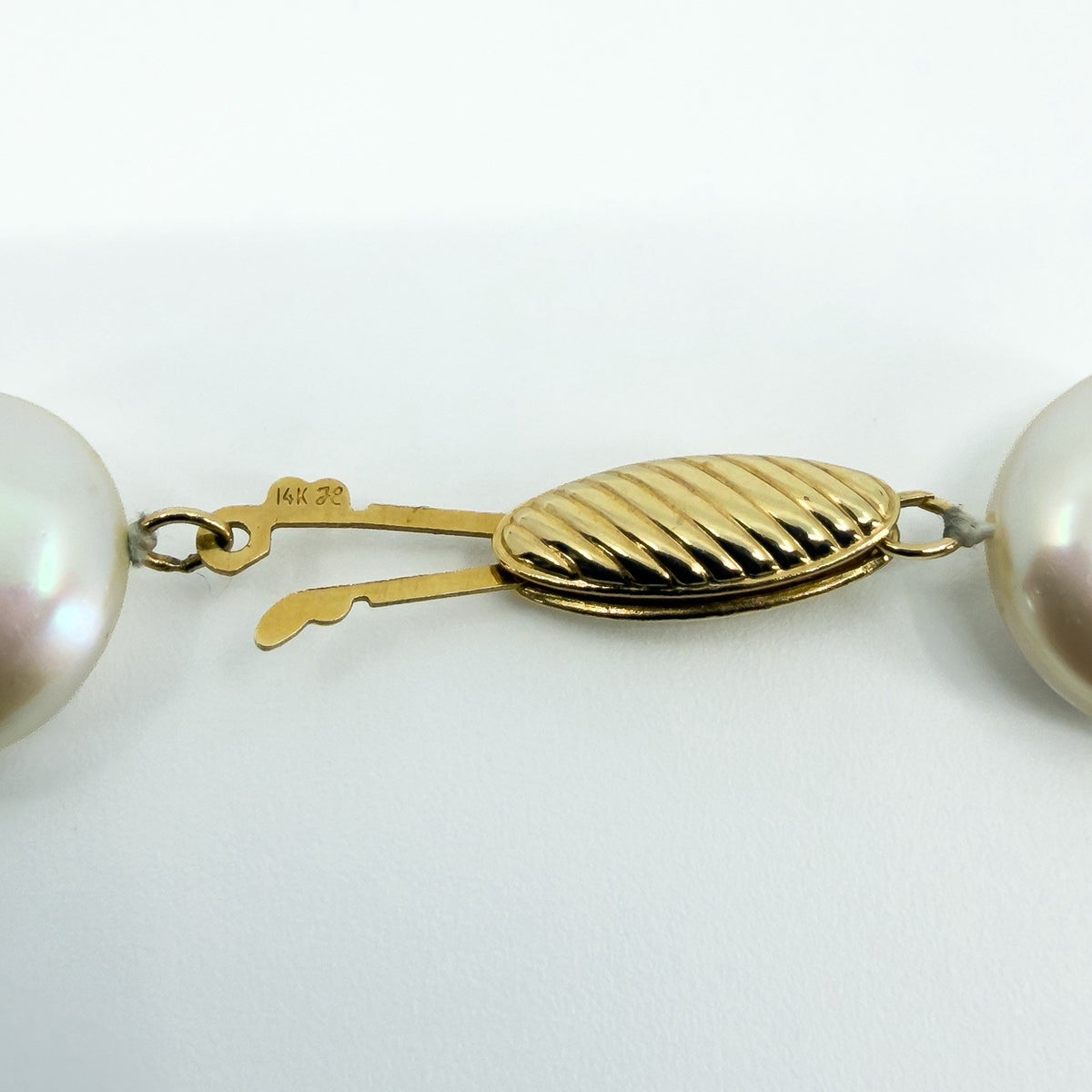 14ct Gold Cultured Freshwater Button / Disk Pearl 18” Necklace 585