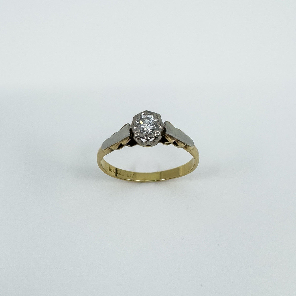 Vintage 18ct Gold & Platinum 0.20ct Diamond Solitaire Ring 750 Size N