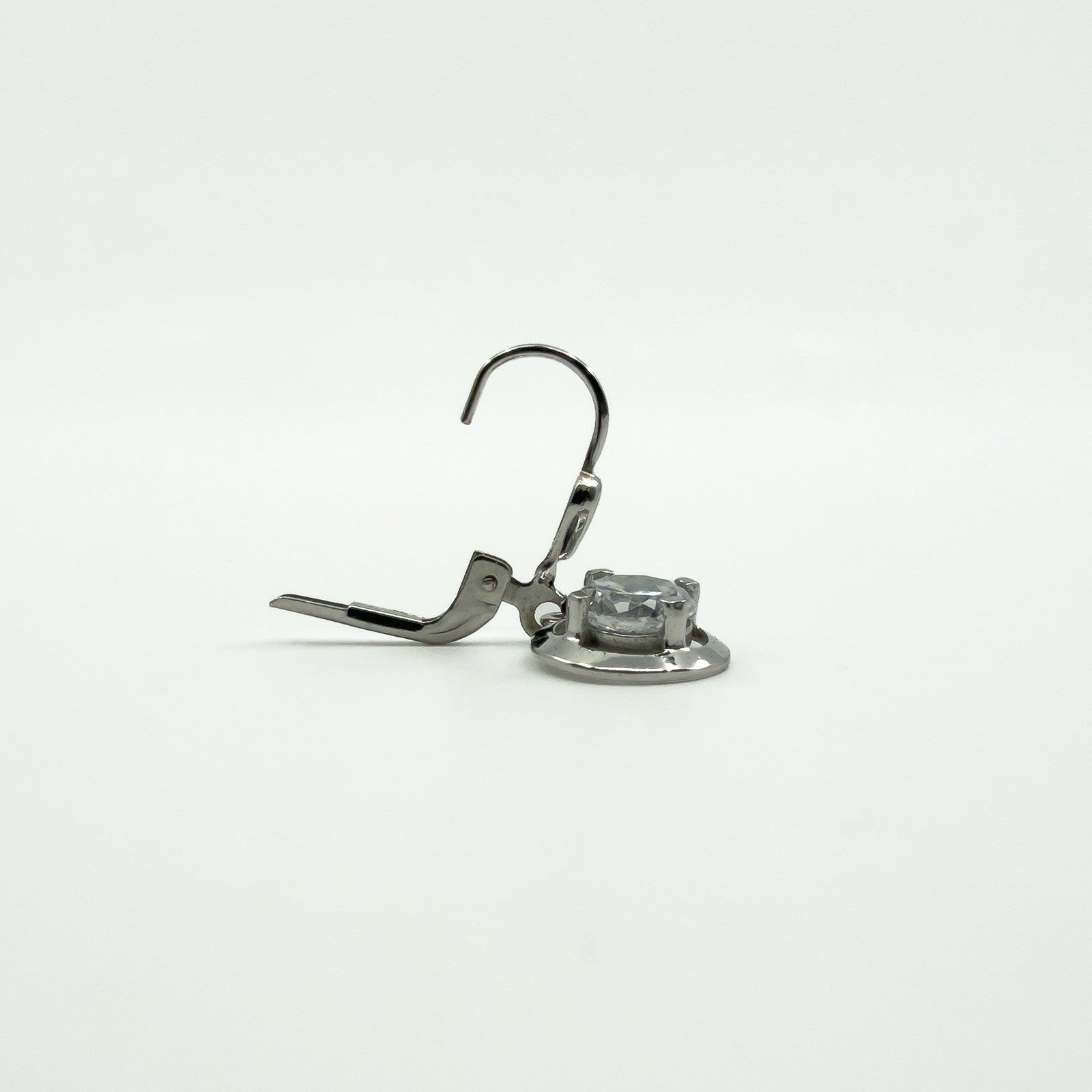 9ct White Gold 2ct CZ Leverback Drop Earrings 375