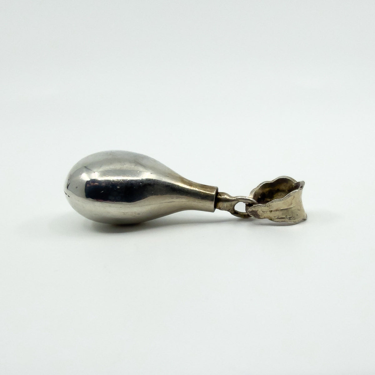 Vintage Sterling Silver Tear Drop Perfume / Poison Bottle Pendant 925