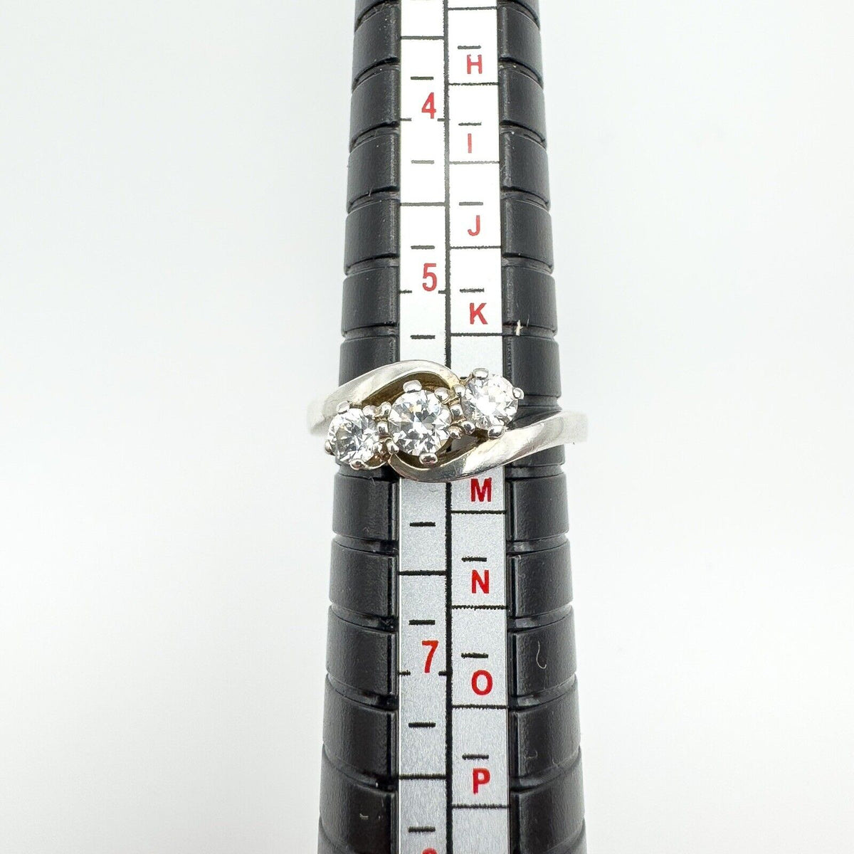 Vintage 0.30ct CZ Trilogy Ring in Sterling Silver 925 K - L Engagement Stacking