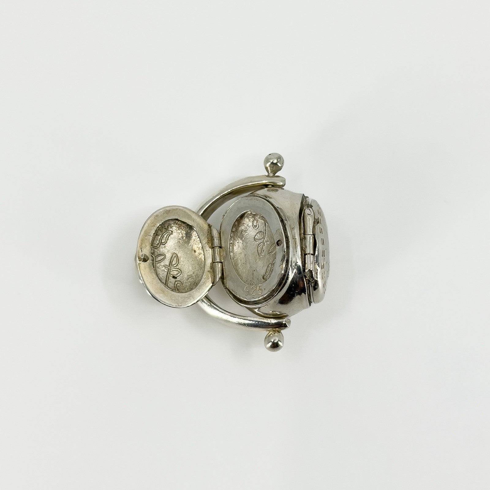 Unusal Vintage Sterling Silver Spinning 3x Sided Photo Locket Fob / Pendant 925
