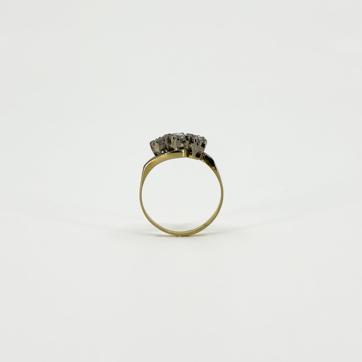 Vintage 18ct Gold & Platinum 0.45ct Diamond Trilogy Ring 750 Size K